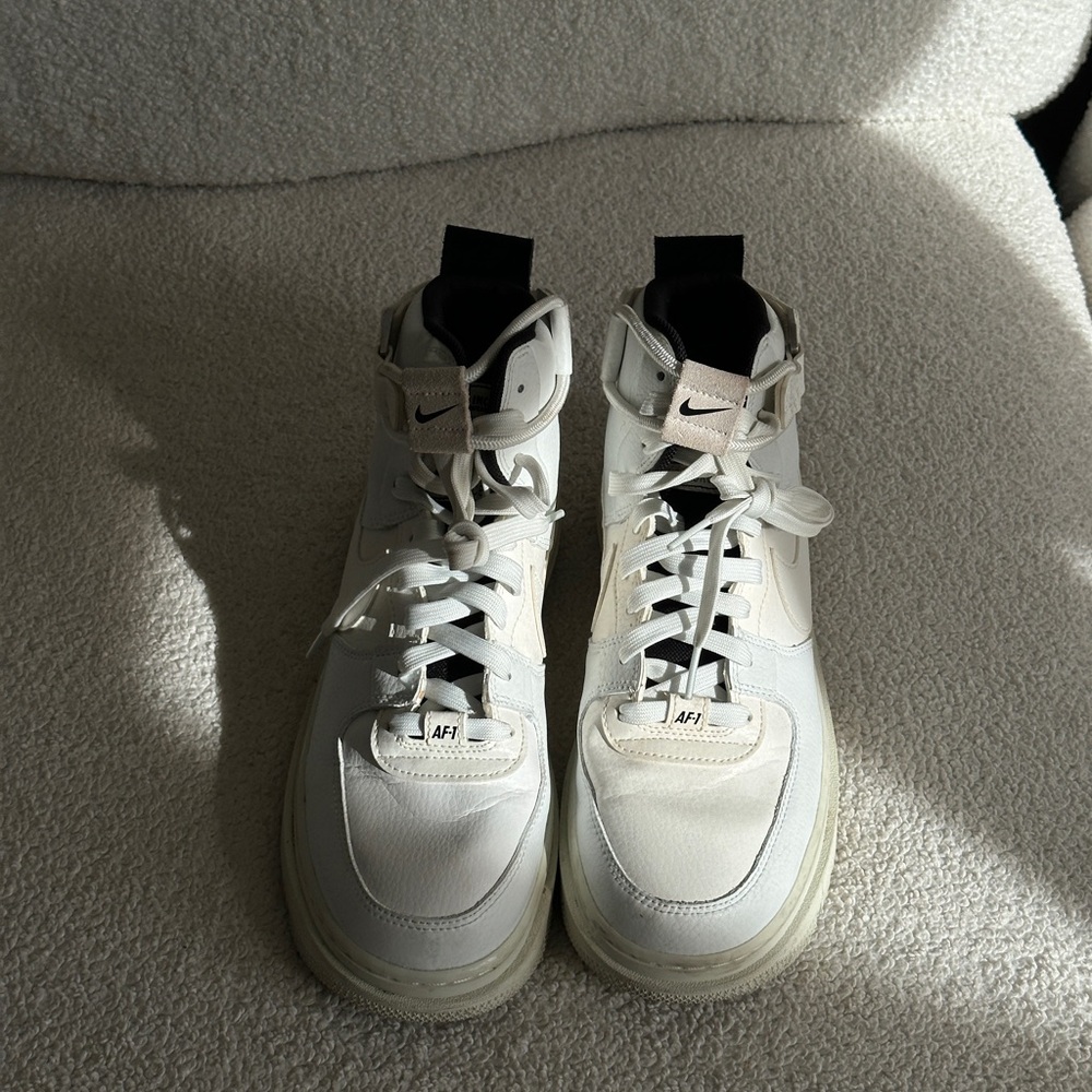 Women’s White and Black High-Top Sneakers - Picture 4 of 7